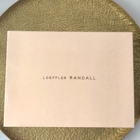 Last One! Loeffler Randall Wedges Size 8 - Picture 8 of 8